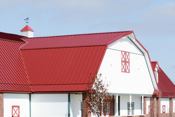 Barn Roof Installation Service
