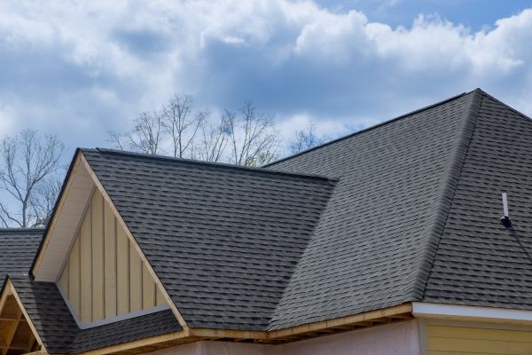 Shingles Replacement in East Hartford